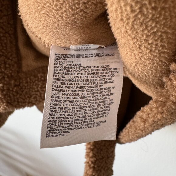Uniqlo Teddy Tan Fleece Jacket - Picture 5 of 5